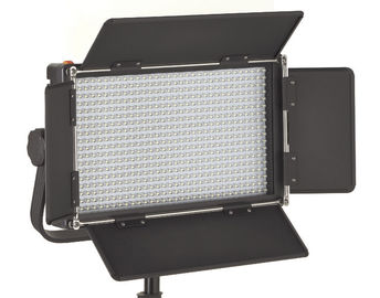 Luzes pretas de abrigo plásticas do estúdio da foto do diodo emissor de luz para a iluminação clara video do painel/estúdio